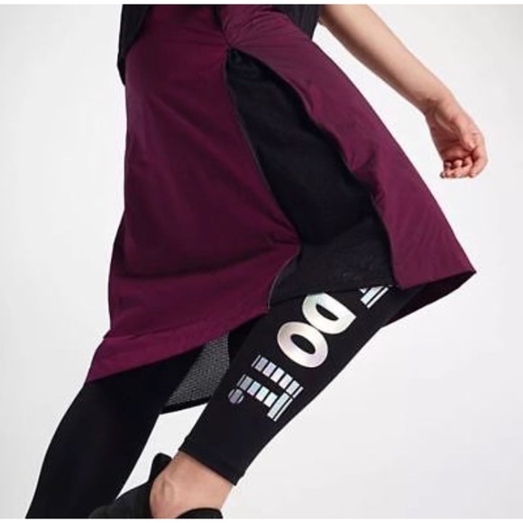 NWT Nike Sportswear Tech Hypermesh Skirt Size S/XL - Picture 2 of 3